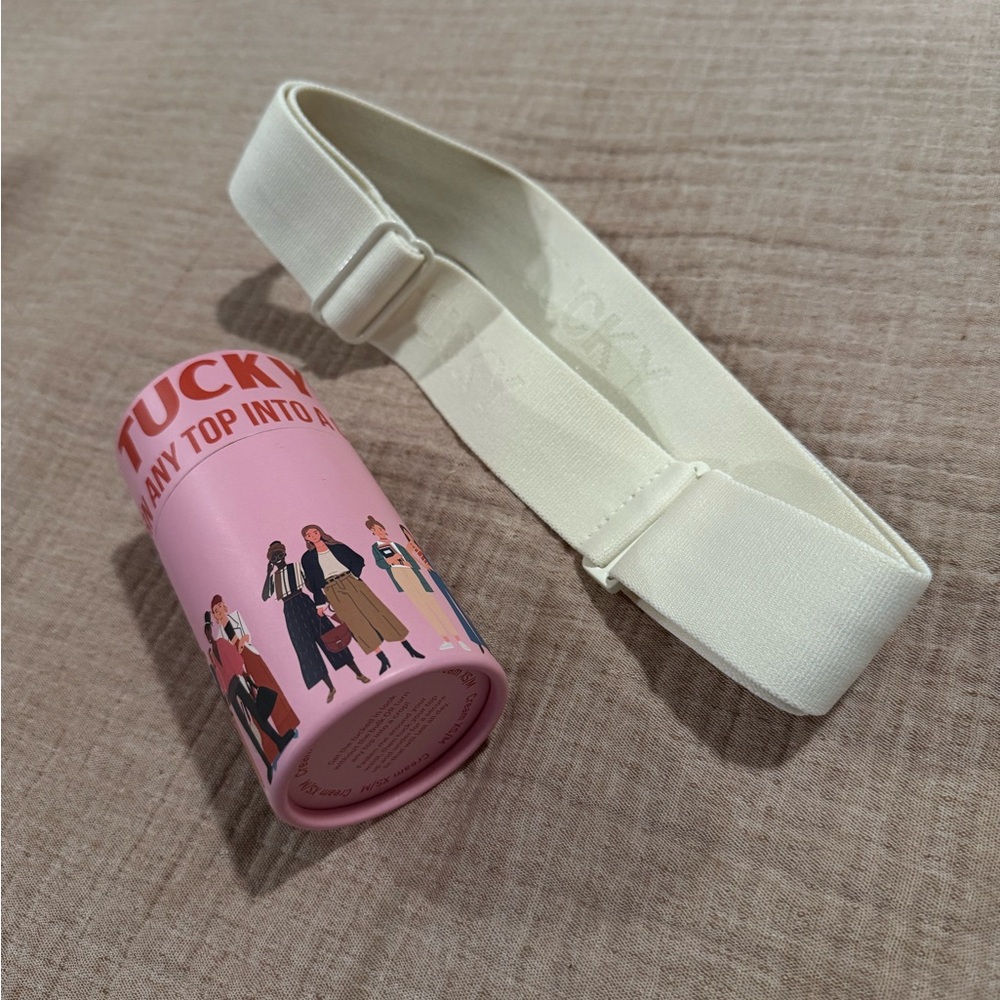 NWT Original Cream Tucky (crop any shirt)